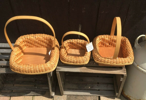  Square Round Top Wicker Country Basket Set of 3