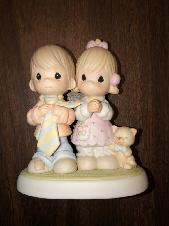 Precious Moments Figurine - 