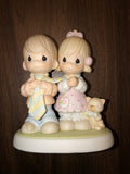 Precious Moments Figurine - "Bless Be The Tie That Binds" Porcelain Figurine #52