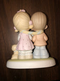 Precious Moments Figurine - "Bless Be The Tie That Binds" Porcelain Figurine #52