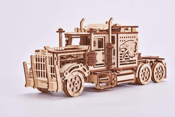 Semi Truck build your own puzzle toy